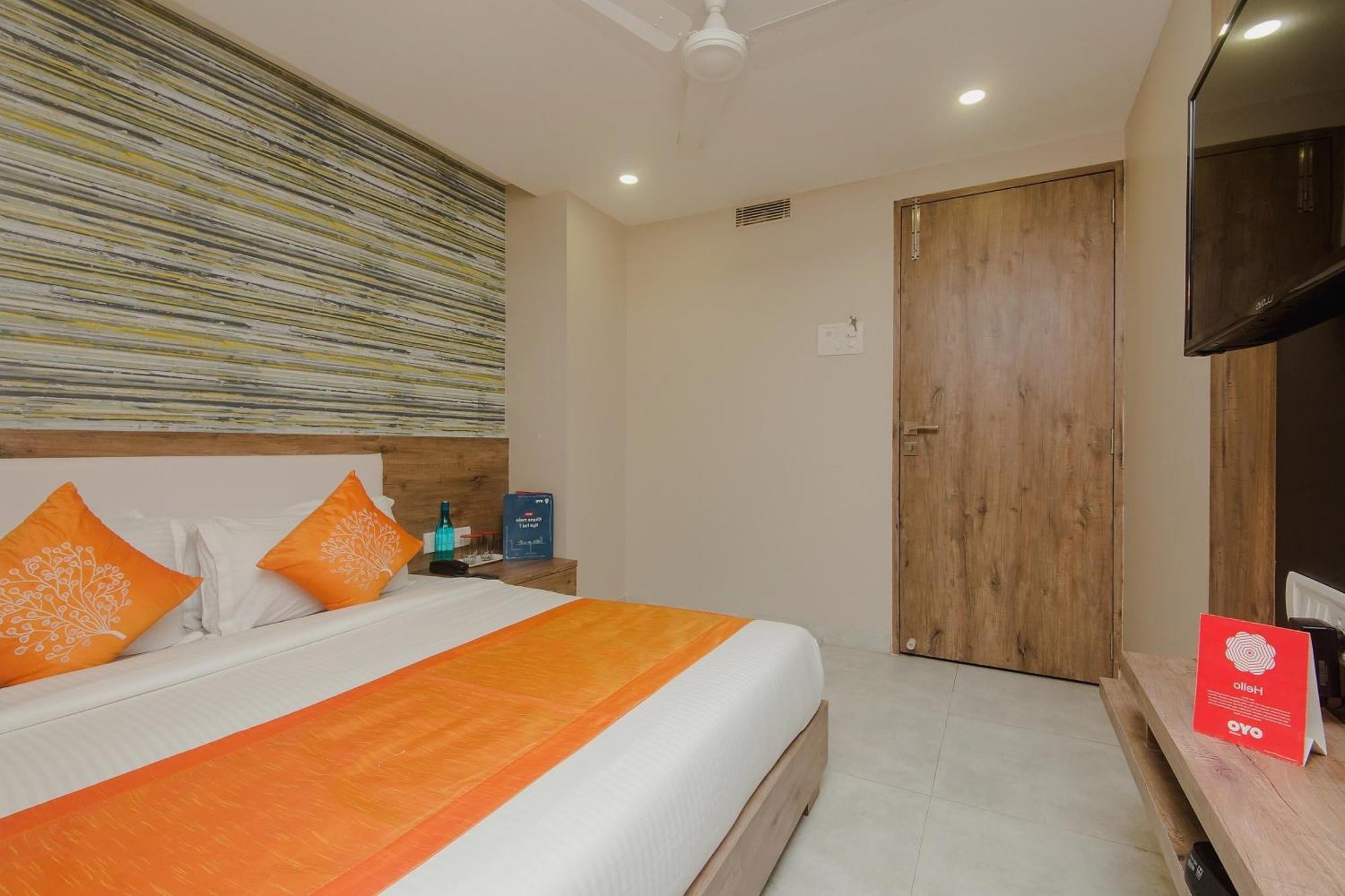 Hotel O Blue Ocean Near R City Mall Bombay Extérieur photo